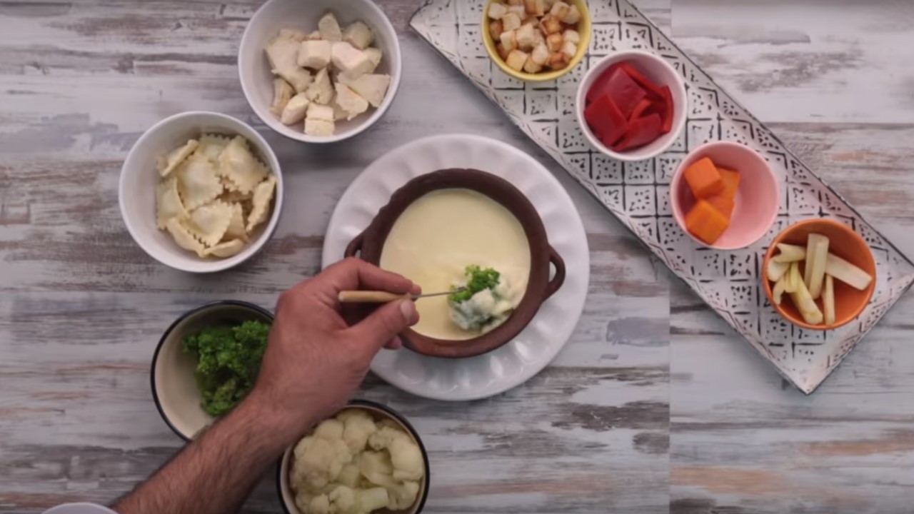 Bagna cauda - Cucinare