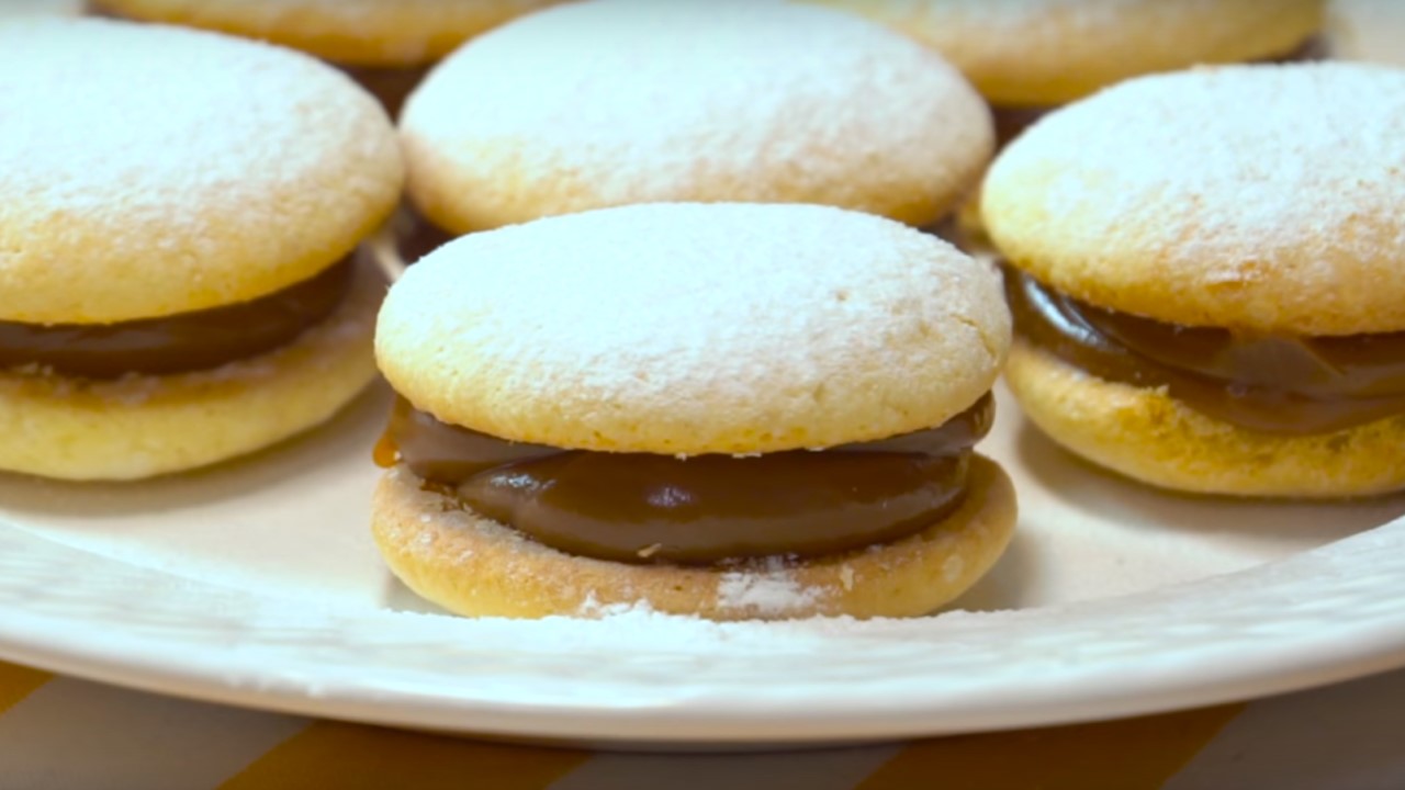 Alfajores de dulce de leche sin gluten - Cucinare