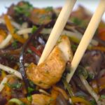 Cómo saltear sin hervir: por qué el fuego alto es una de las claves para el resultado perfecto