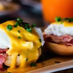 Huevos benedict, un plato con historia