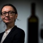 Histórico: por primera vez, una mujer es elegida como mejor sommelier de Francia