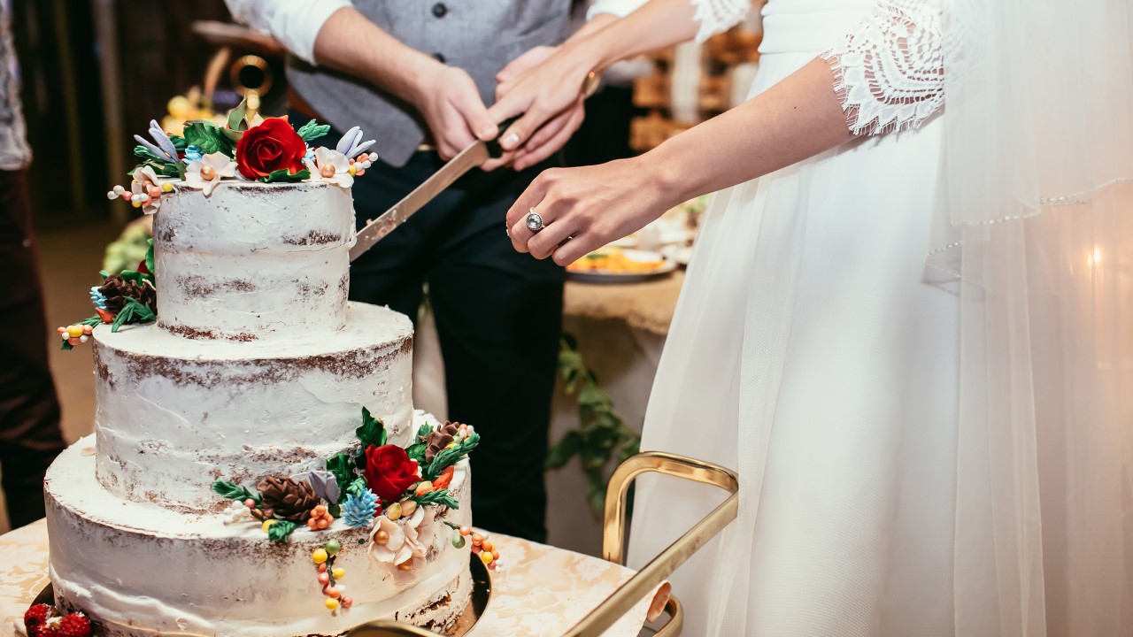 Torta de casamiento: la increíble historia de una costumbre global -  Cucinare