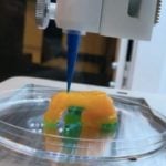 ¿Te animarías a comerlo? Una empresa prepara piezas de sushi con una impresora 3D