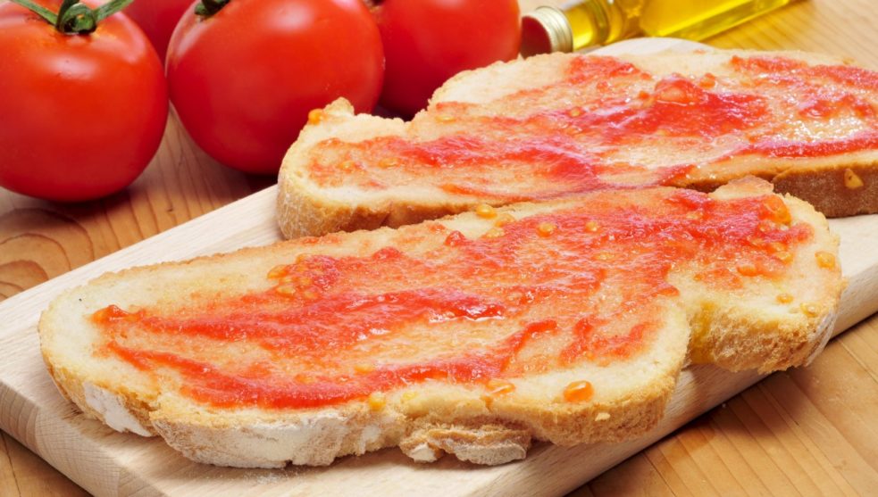 Pan con tomate Cucinare