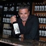 El vino de Osvaldo Laport, otro famoso que se lanza al mundo de las bodegas