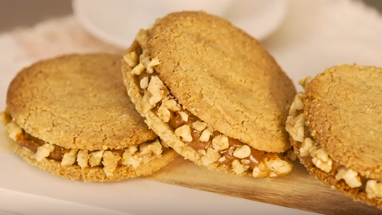 Alfajores de nuez y dulce de leche - Cucinare