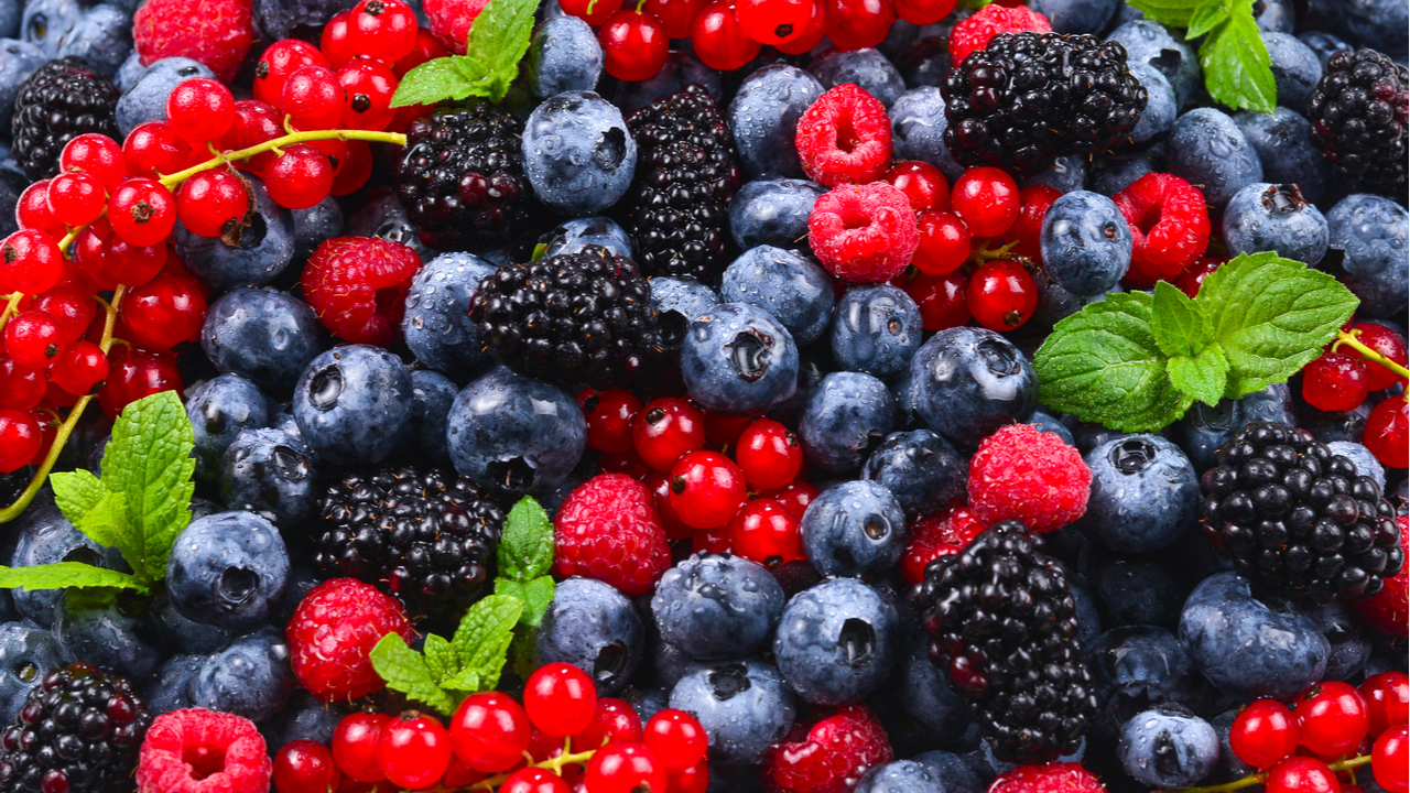 Frutos rojos: explosión de sabor y color patagónico - Cucinare