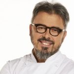 Donato De Santis estaba cocinando en vivo y un detalle divertido llamó la atención de sus seguidores