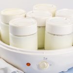 Yogurtera, el electrodoméstico clave para los que quieren preparar todo en casa