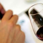 Mendoza reconoce por ley el aporte de los periodistas del vino y fija un día para homenajearlos