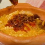 Locro, pastelitos y más: las recetas más ricas para festejar el 25 de mayo en casa