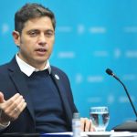 Axel Kicillof confirmó la implementación de un pase covid para ingresar a bares y restaurants