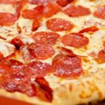 La famosa pizza que se vuelve vegana: cambian el ingrediente principal de un plato emblema de la cocina global