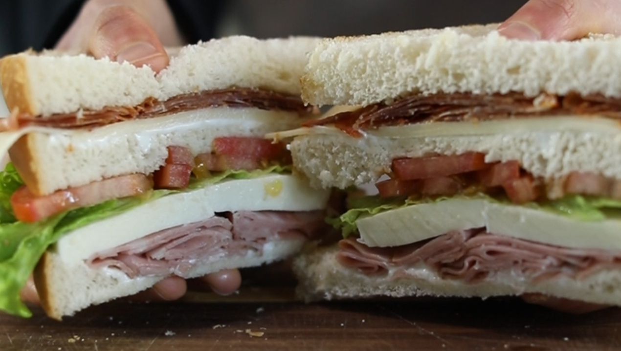 Pan de molde casero para sándwich - Cucinare