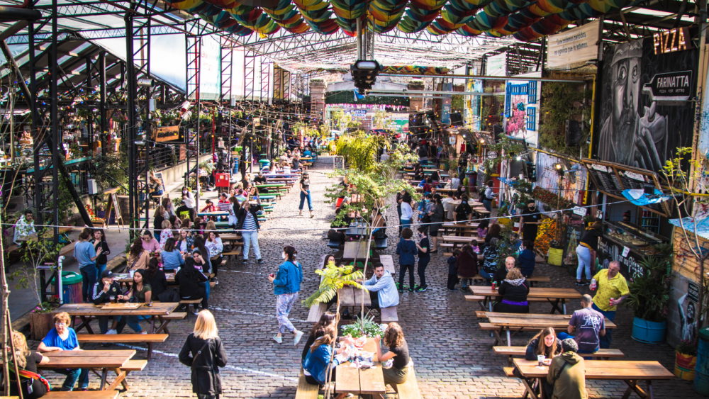 Patio de los Lecheros cumple cinco años un espacio gastronómico clave