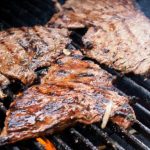 Asado barato: consejos para sostener la ceremonia frente a la parrilla a pesar del precio de la carne