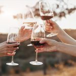 Villa Devoto lanza un proyecto que busca impulsar las propuestas del barrio vinculadas con el vino y el mundo gourmet
