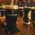 Guinness, la cerveza negra más conocida del mundo, se empieza a fabricar en la Argentina