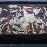 Guernica de chocolate: convierten en tableta gigante al famoso cuadro de Pablo Picasso