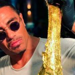 Salt Bae anuncia que abrirá uno de sus restaurantes en Buenos Aires: los precios de sus platos