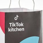 TikTok abre su propia cocina con delivery y promete revolucionar la gastronomía mundial
