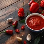 Las 4 salsas picantes que tenés que conocer para realzar tus platos