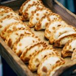 Argentina repartirá empanadas y pastelitos para celebrar el 25 de mayo en todo el mundo