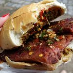 El choripán sigue escalando entre los mejores sándwiches del mundo y ya se subió al podio