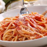 Así es la receta de los spaghetti de The Bear, la más exitosa serie gastronómica del año