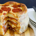 El ránking de los 50 peores platos del mundo: desde la torta de pizza a panceta cubierta de chocolate