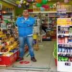 El kiosquero que venderá golosinas a precio de 2012: “Venite con un billete de 20 pesos que te va a alcanzar”