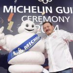 La apasionante historia del cocinero argentino que ganó 2 estrellas Michelin: la venta de un auto, un barrio difícil y una carta casi sin harinas