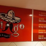 La panchería del Microcentro que resistió la pandemia con sus 10 variedades de panchos para comer al paso y toppings con criterio internacional