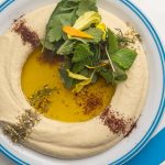 Hummus: tres opciones tradicionales para probar esta pasta clásica de Medio Oriente en Buenos Aires
