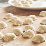 Qué son los pelmenis, la otra pasta rellena de Europa Oriental que compite con los varenikes