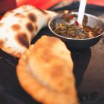 El local porteño que ofrece la versión riojana de las clásicas empanadas de carne