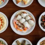 Cocina de Medio Oriente en Villa Crespo: platos clásicos, técnicas heredadas y un guiso de 6 horas de cocción que se conoce como el “locro armenio”