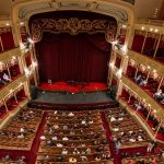 Astor, el restaurante que funciona en el corazón de un teatro cordobés inaugurado en 1891