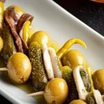 Gildas y banderillas: diferencias, origen e ingredientes de dos clásicos españoles