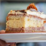 Sopa inglesa, el postre viajero que conquistó los bodegones porteños y hoy sobrevive a pura nostalgia